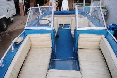 FT GLASTRON SKI BOAT 70 HP JOHNSON MOTOR  16 FT GLASTRON SKI 